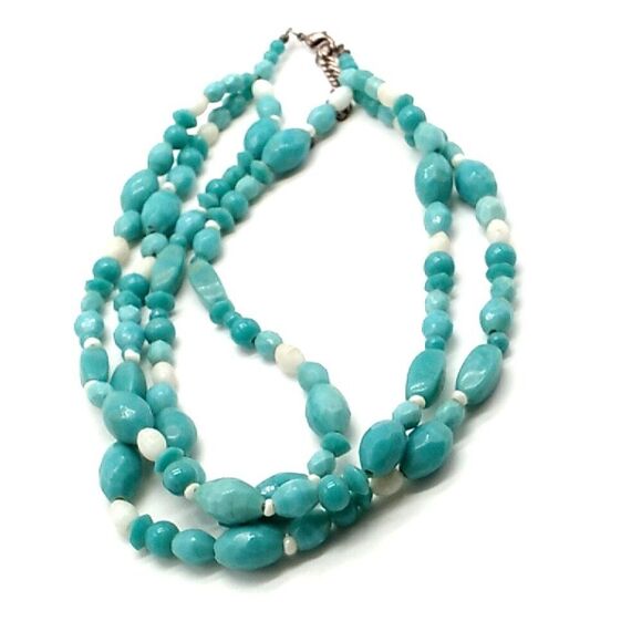 Triple Strand Faux Turquoise (Dyed Howlite) & White Beaded Necklace - Picture 11 of 12